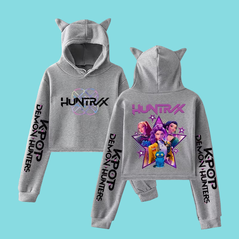 Anime crop hoodie för tjejer. Trendig K-pop streetwear med långa ärmar, kattöron och kort modell.