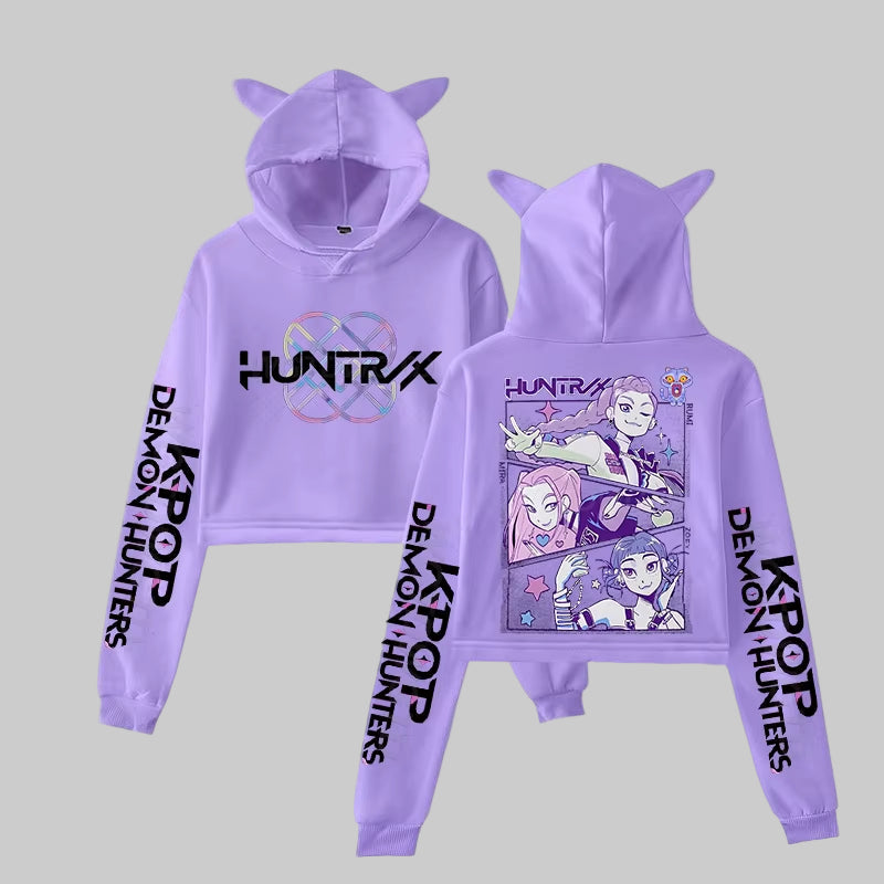 Anime crop hoodie för tjejer. Trendig K-pop streetwear med långa ärmar, kattöron och kort modell. 