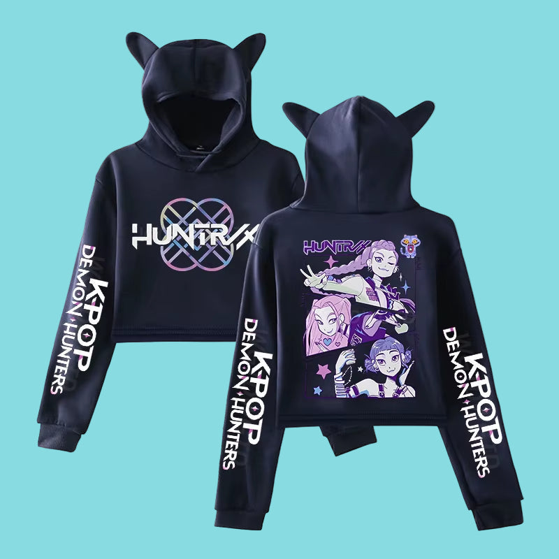 Anime crop hoodie för tjejer. Trendig K-pop streetwear med långa ärmar, kattöron och kort modell.